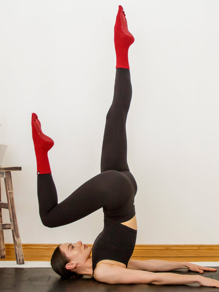 KNEE HIGH FULL TOE YOGA GRIP SOCKS, RUBY
