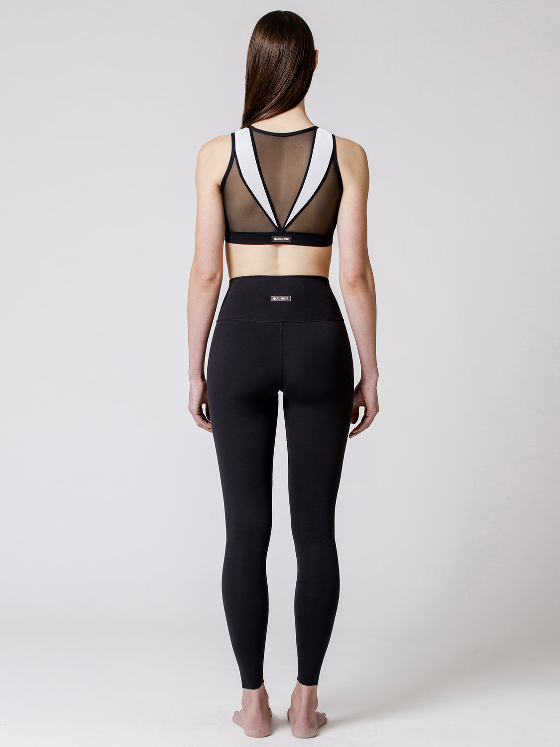 VICTORIA BRA, WHITE/BLACK MESH