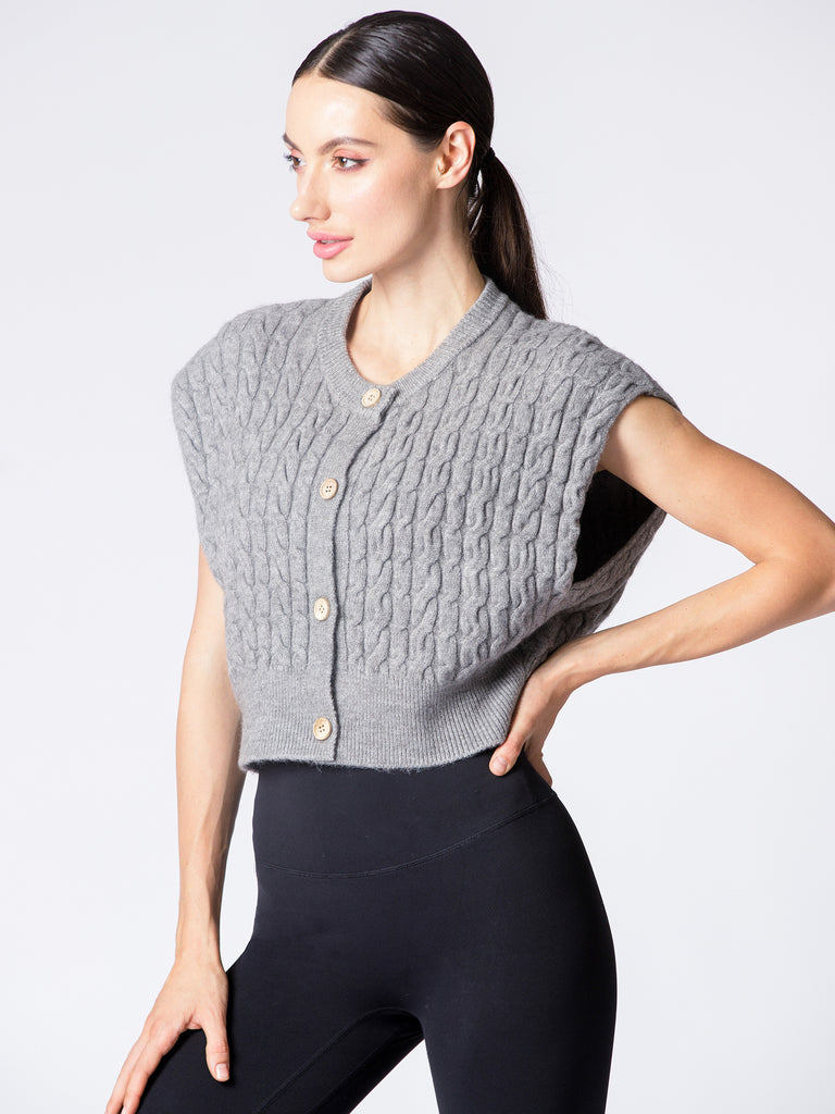 COZY LAYER KNIT VEST, WARM GREY