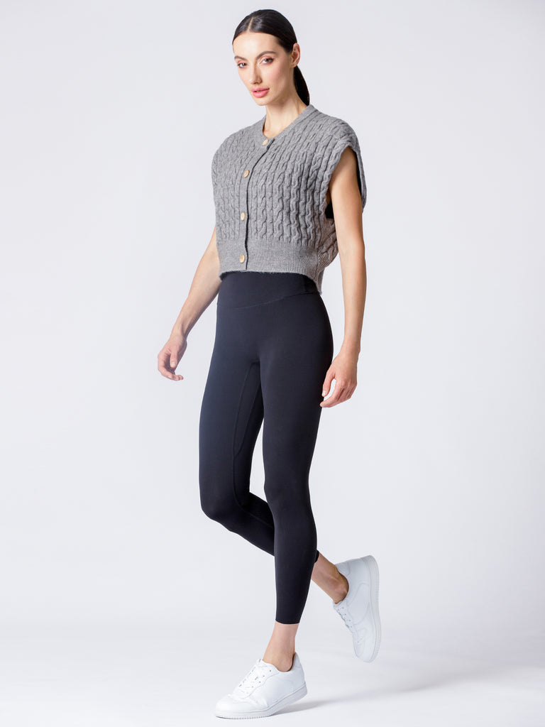 COZY LAYER KNIT VEST, WARM GREY