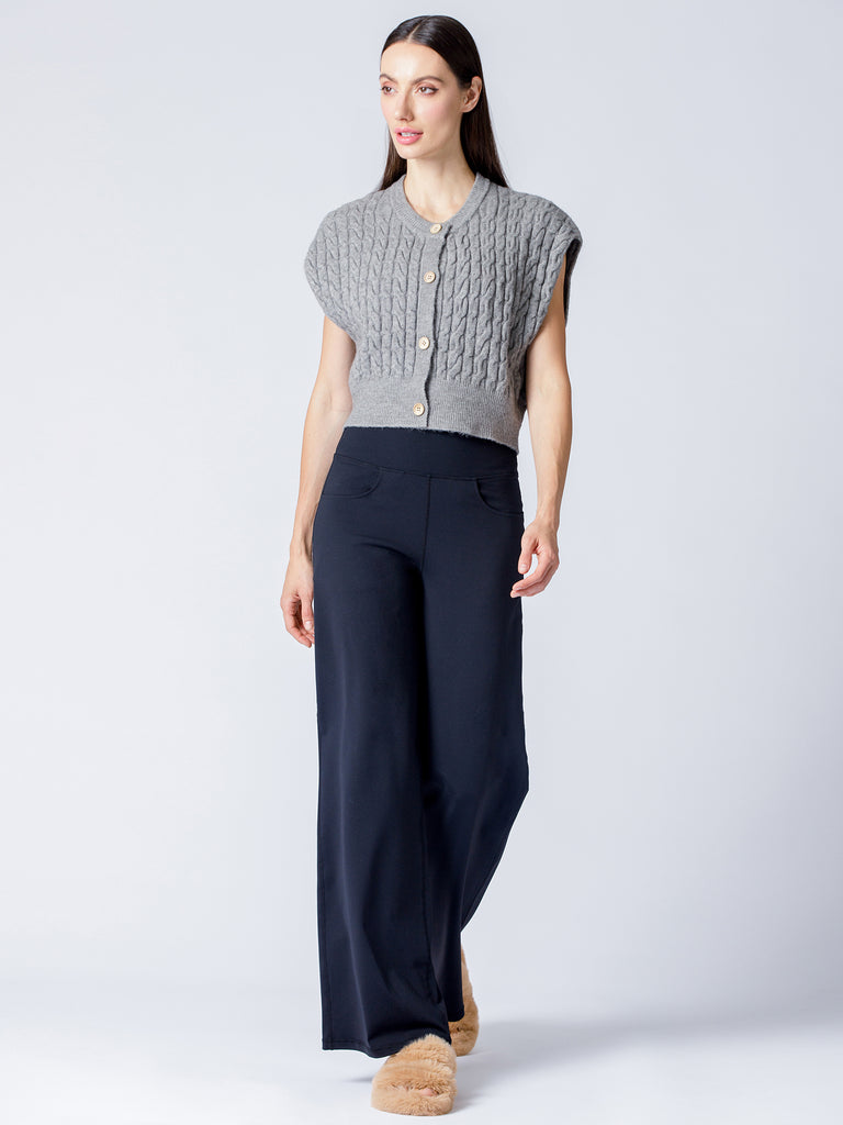 COZY LAYER KNIT VEST, WARM GREY