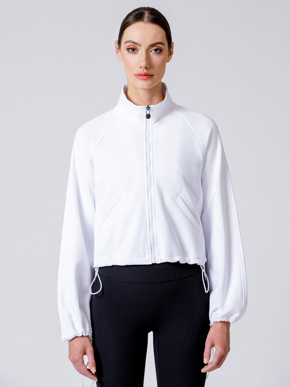 ASCEND WIDE SLEEVE JACKET, WHITE