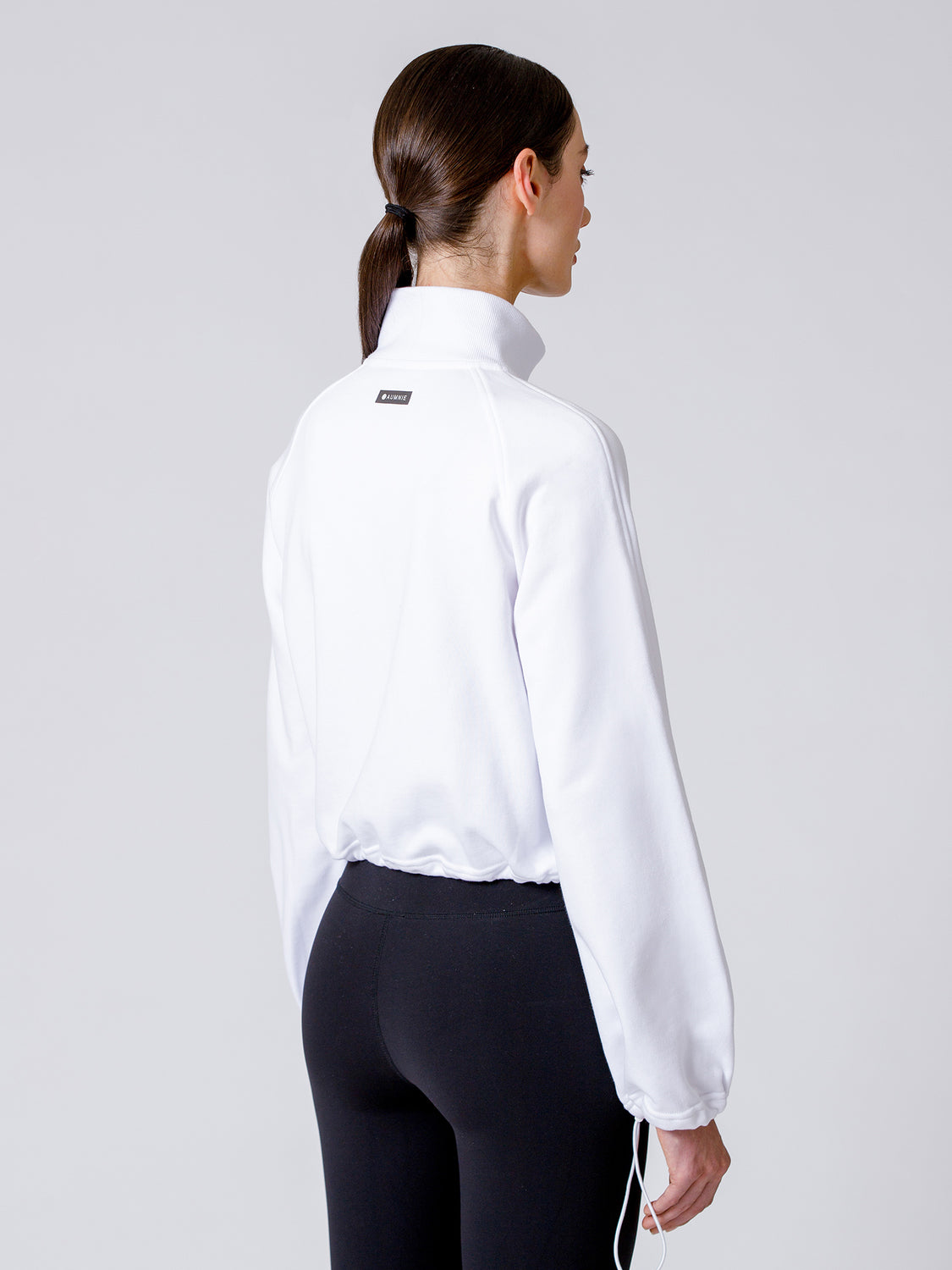 ASCEND WIDE SLEEVE JACKET, WHITE
