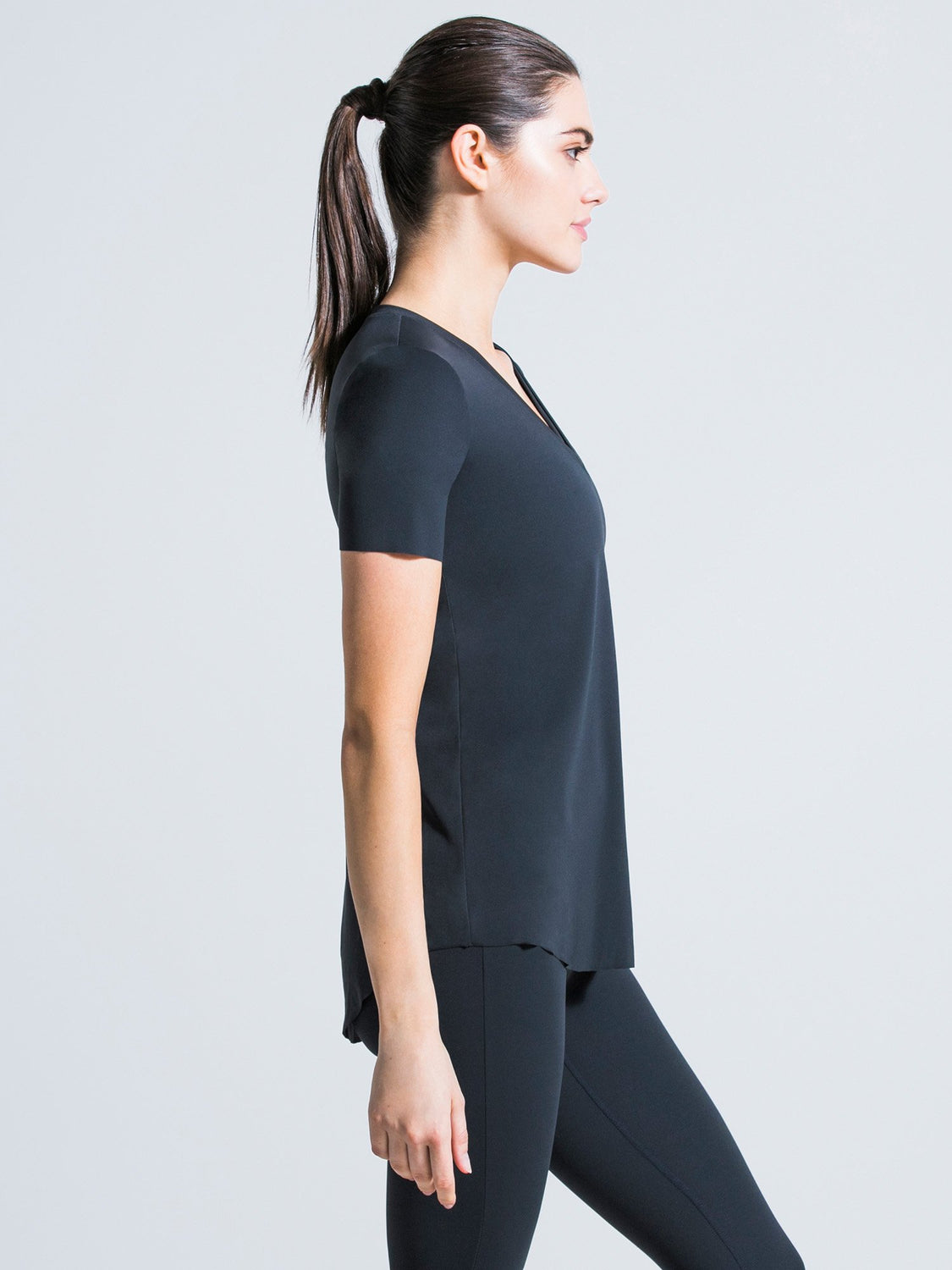 RELAXED NUDE TEE, MIDNIGHT GREY