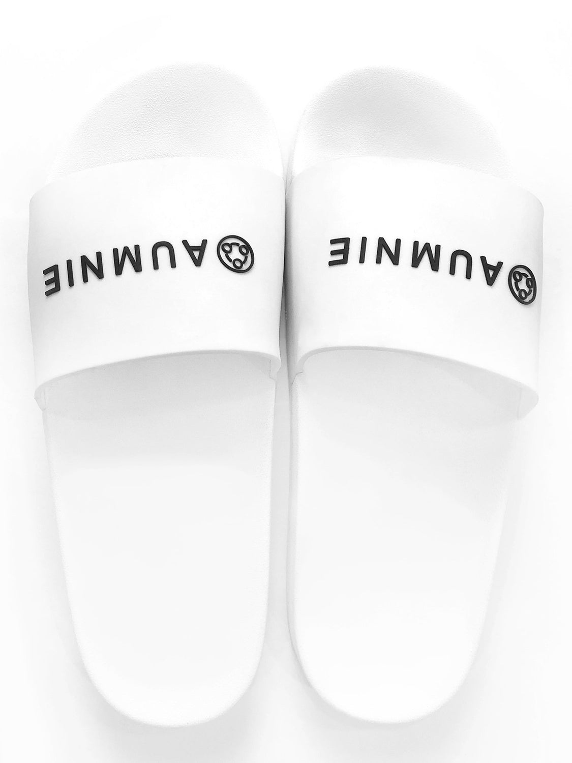 AUMNIE LOGO SLIDE SANDALS, WHITE