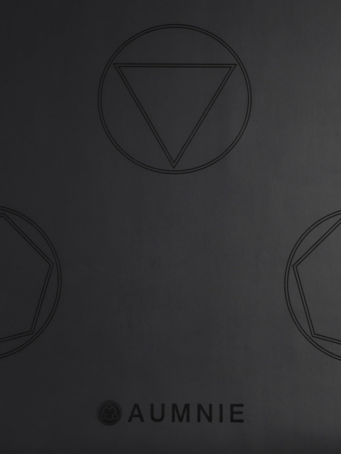 M@ QUANTUM MAT, NIRVANA , BLACK