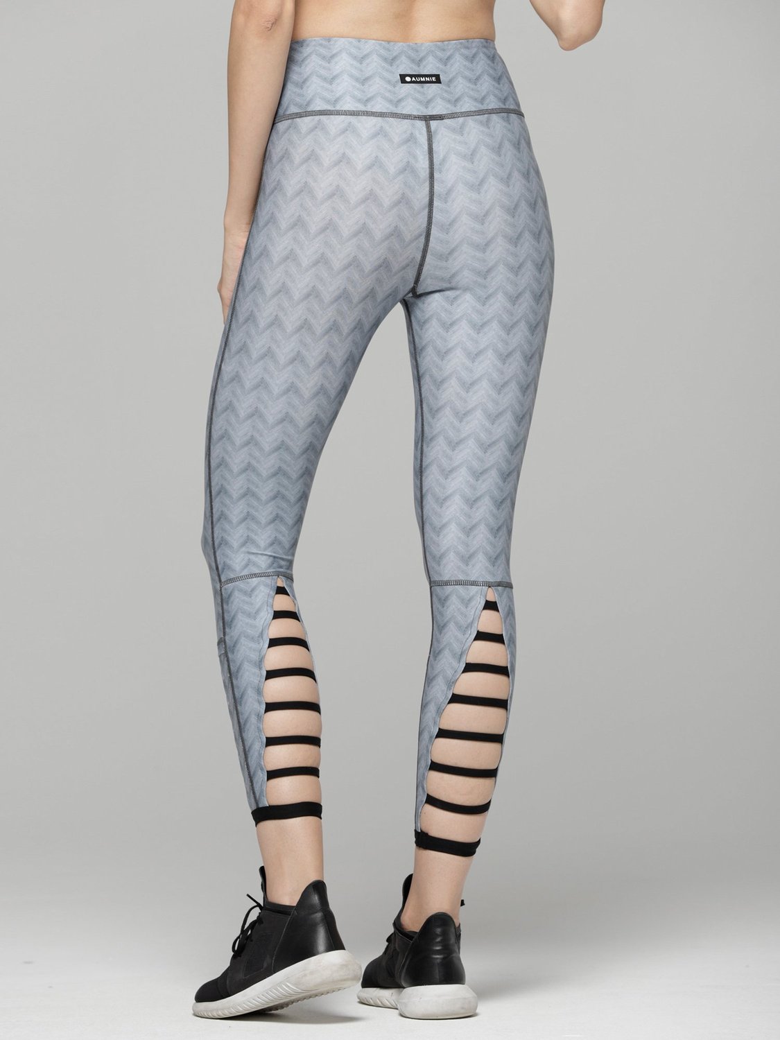 SURFACE ANKLE CROPS, MAISON