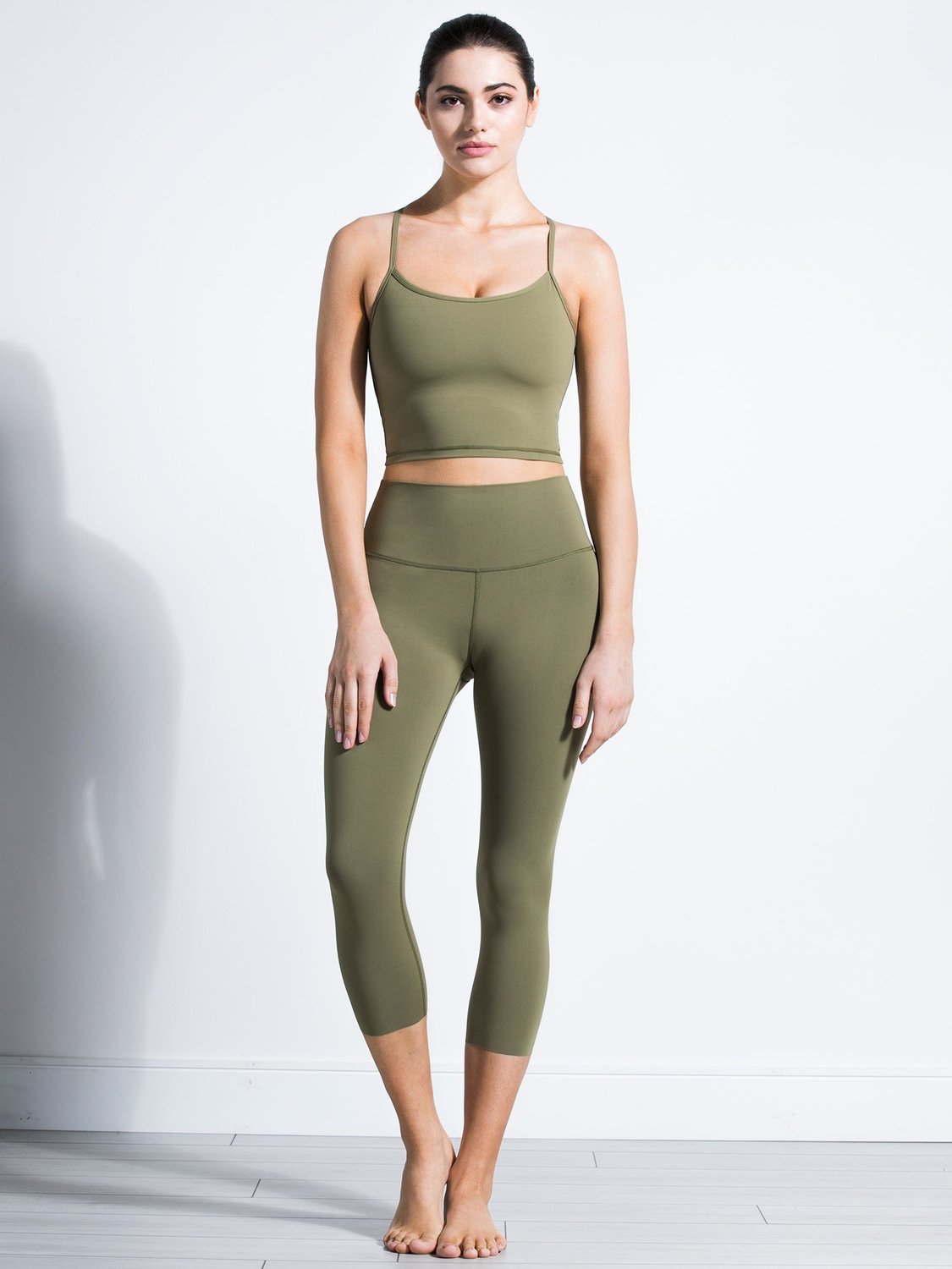 NUDE SHAPE CROPS, SAGE