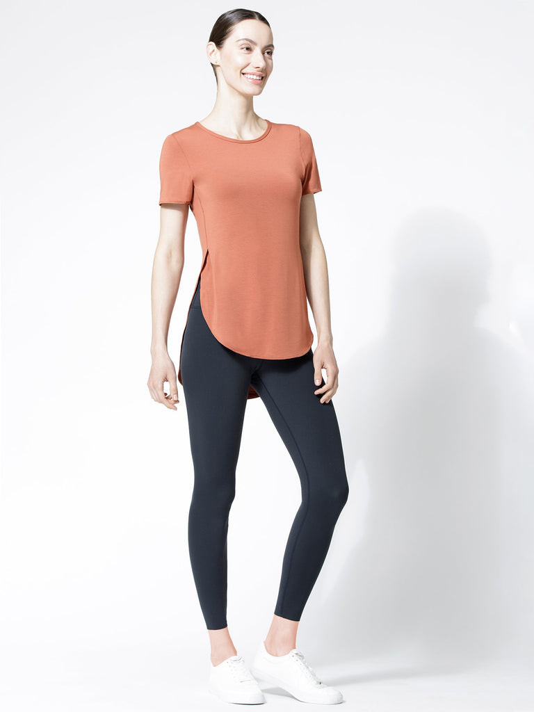 HI LO SIDE SPLIT TEE, CLAY