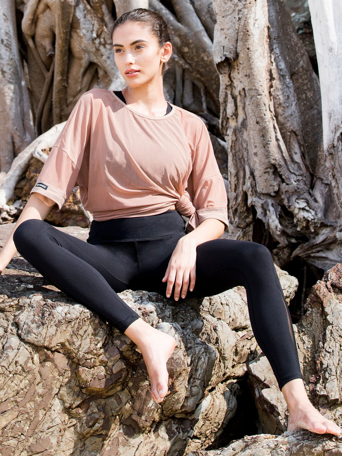 OVERSIZED MESH TEE, MOCHA