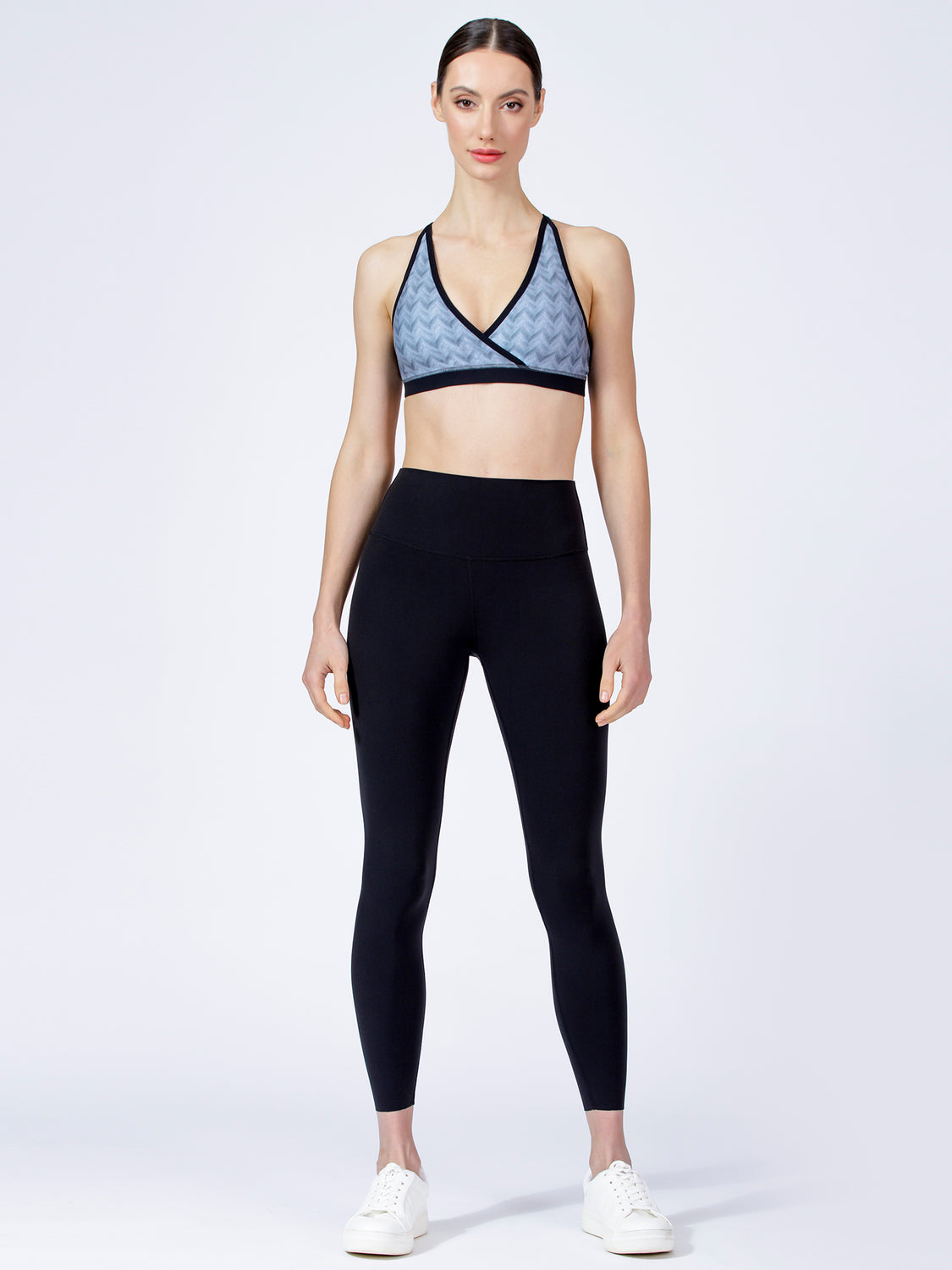 FLUX BRA, MAISON