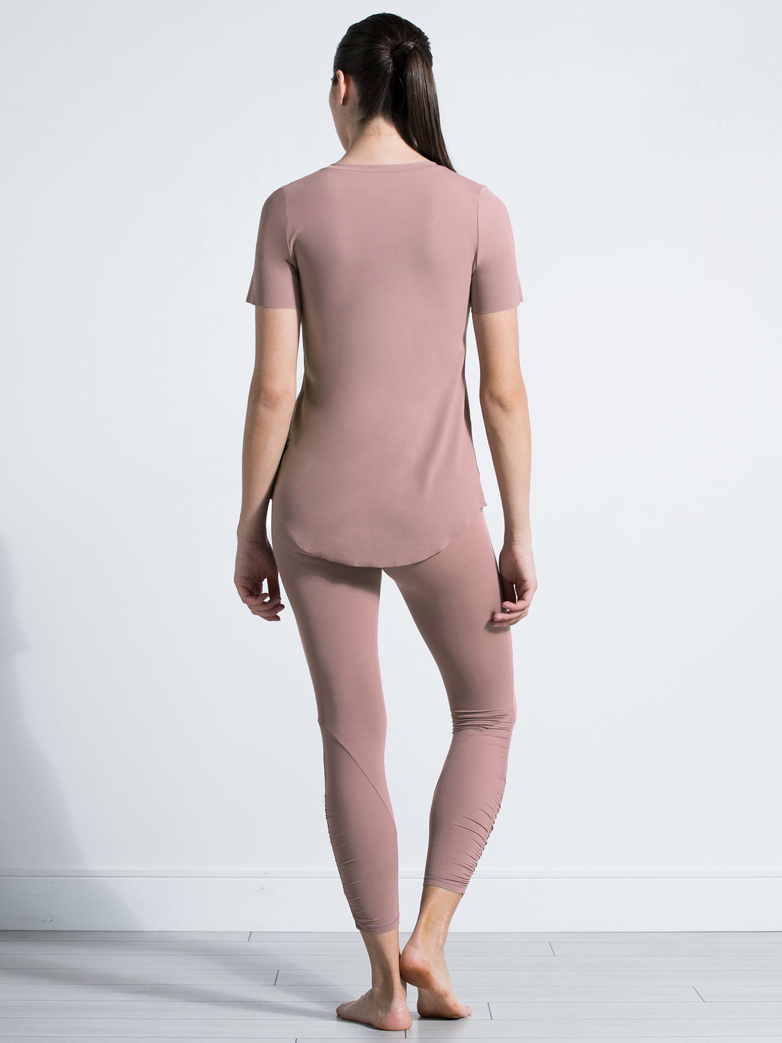 RELAXED NUDE TEE, ASH MAUVE