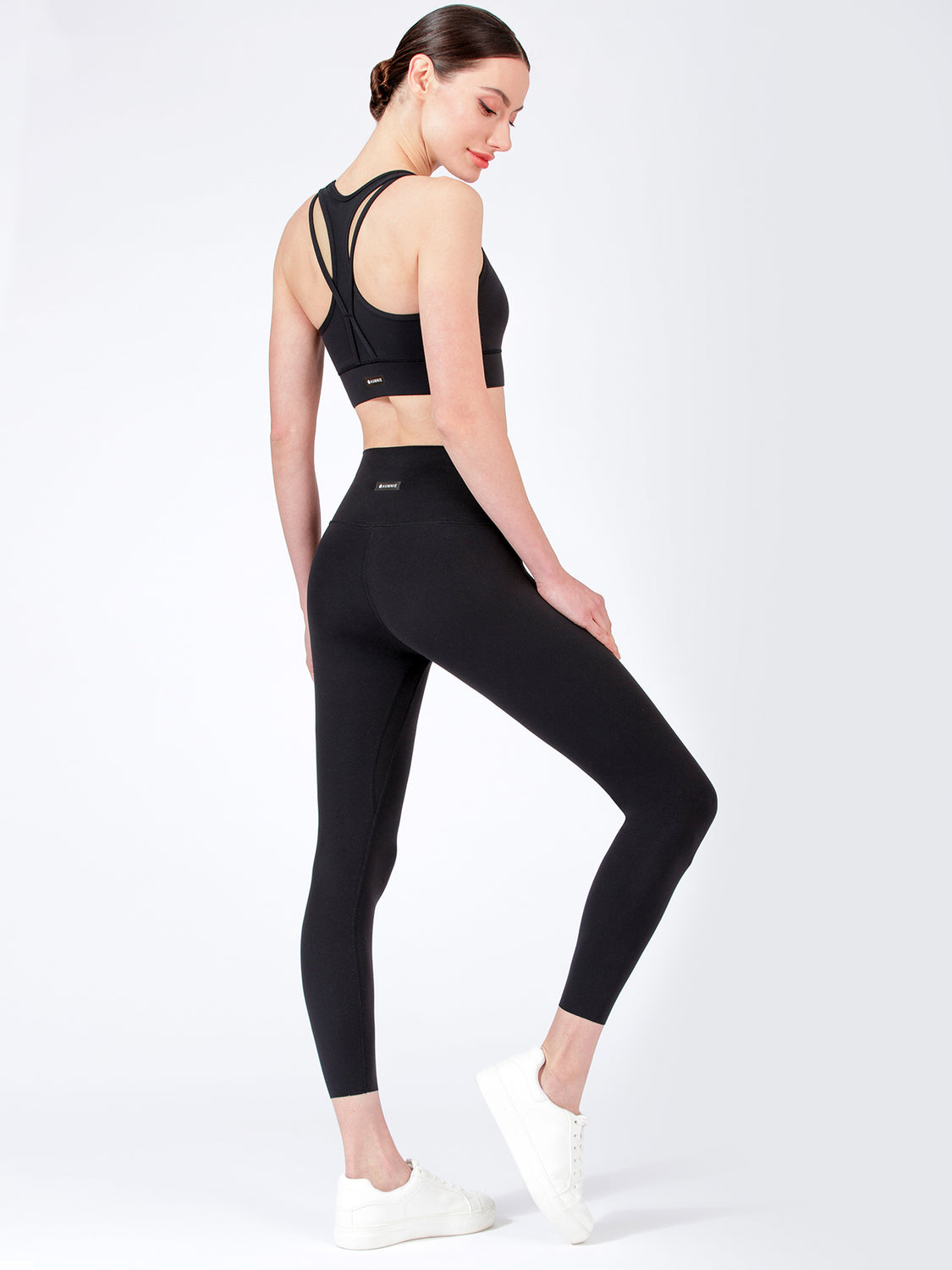 PURE FLOW ANKLE CROPS, BLACK