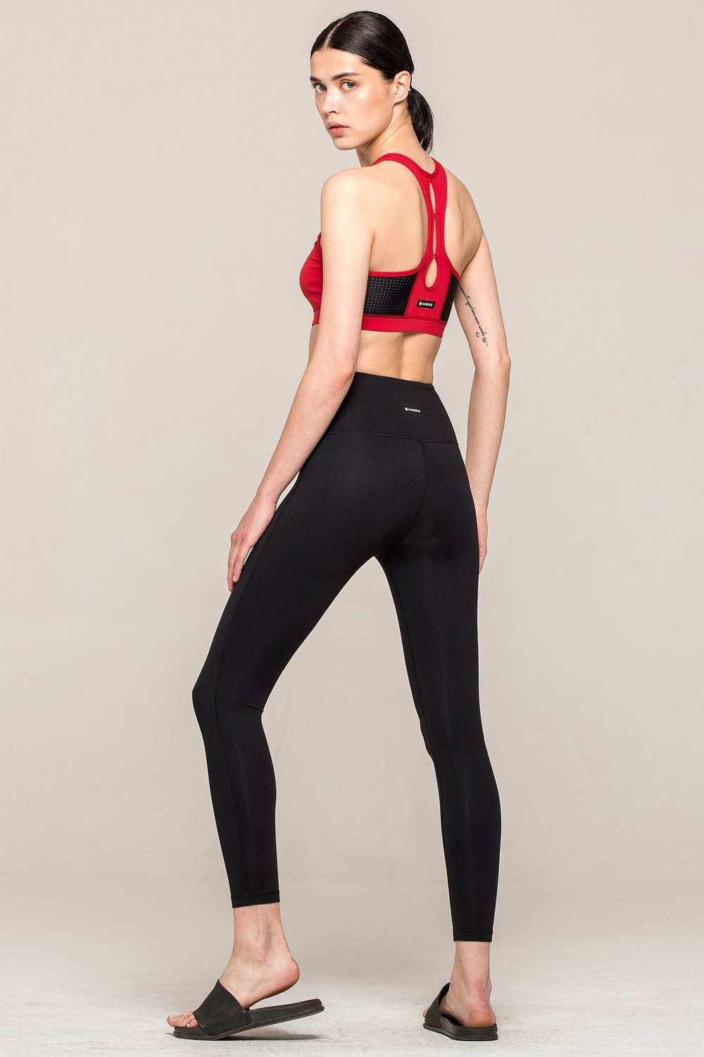 RESONANCE BRA 2.0, HEART/PERFORATED BLACK MESH