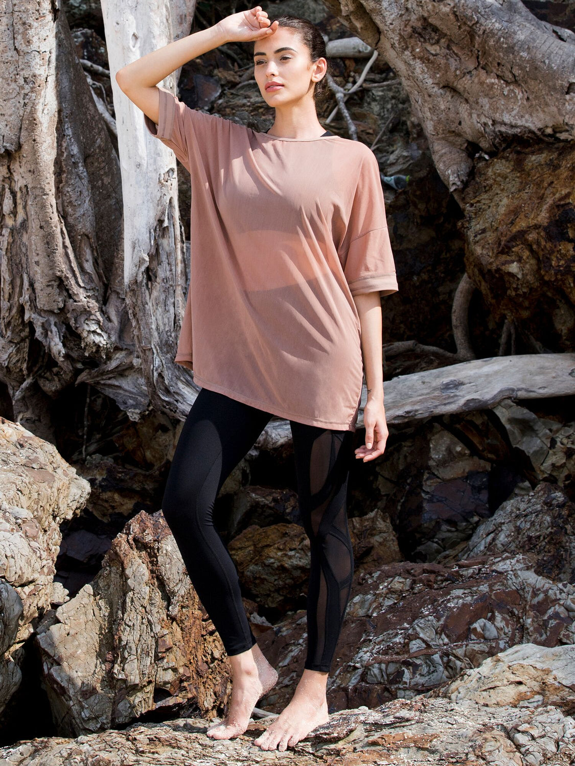 OVERSIZED MESH TEE, MOCHA