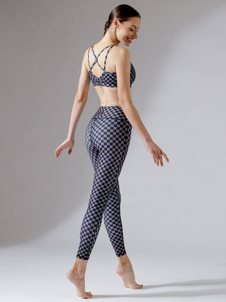 VANTAGE BRA, CHESS