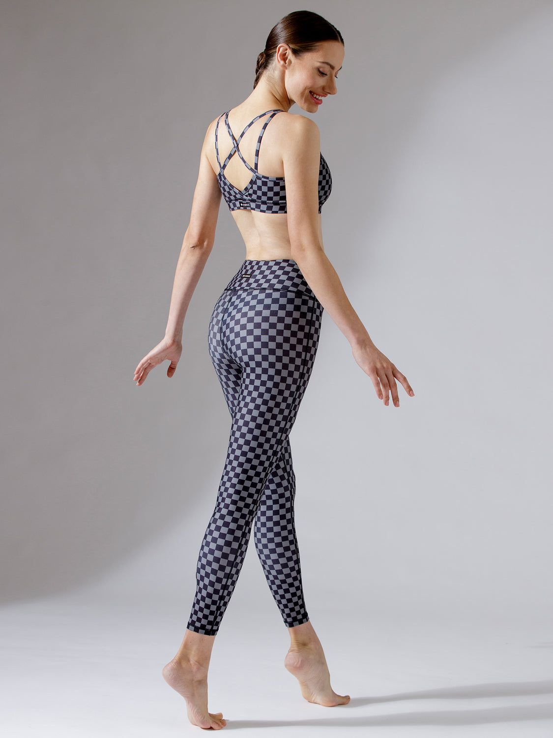 VANTAGE BRA, CHESS