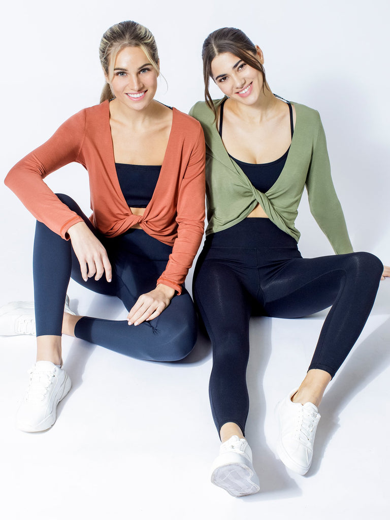 LONG SLEEVE TWIST TEE, CLAY