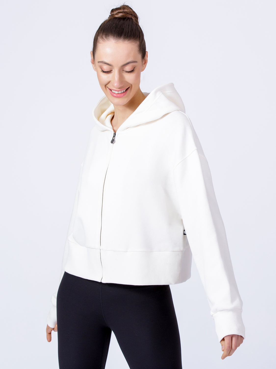 CLASSIC ZIP HOODIE, WHITE